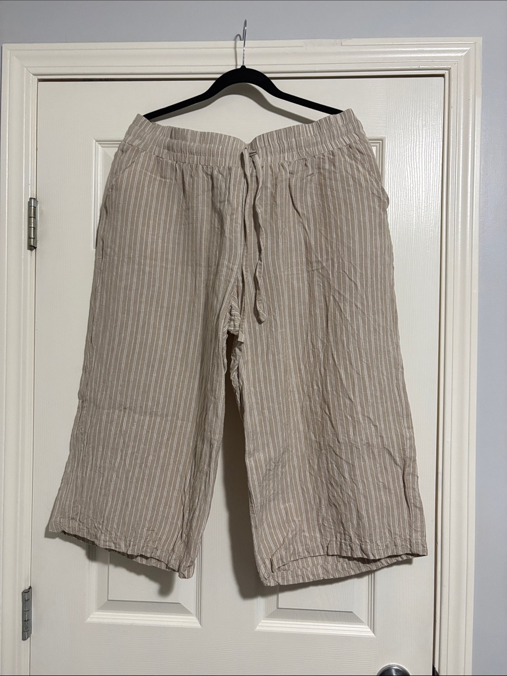 Zac & Rachel Beige and White Striped Capris